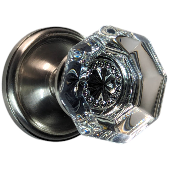 COPPER MOUNTAIN HARDWARE Providence Octagon Glass Door Knob with Victorian Plate (Several Fin