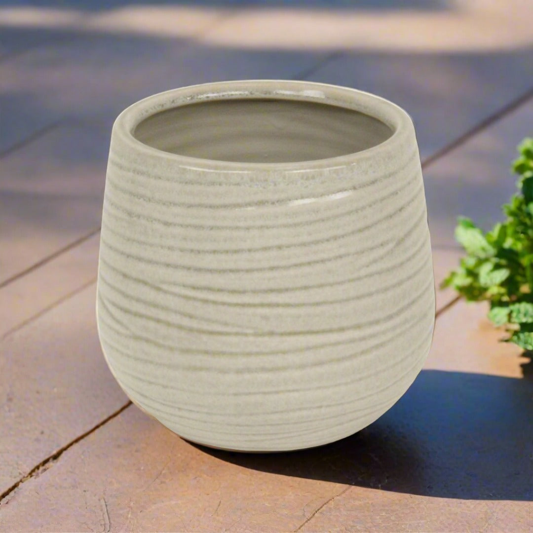 Fairloam Round Curved Wave Lined Pattern Ceramic Pot- Large - Gray CHEUNGS