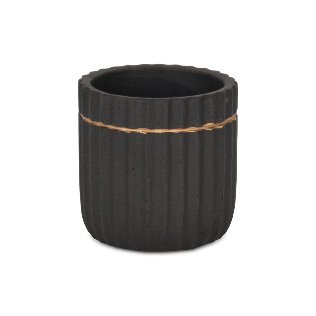 Aurine Round Gold Trimmed Ridged Ceramic Pot - Small - Black CHEUNGS