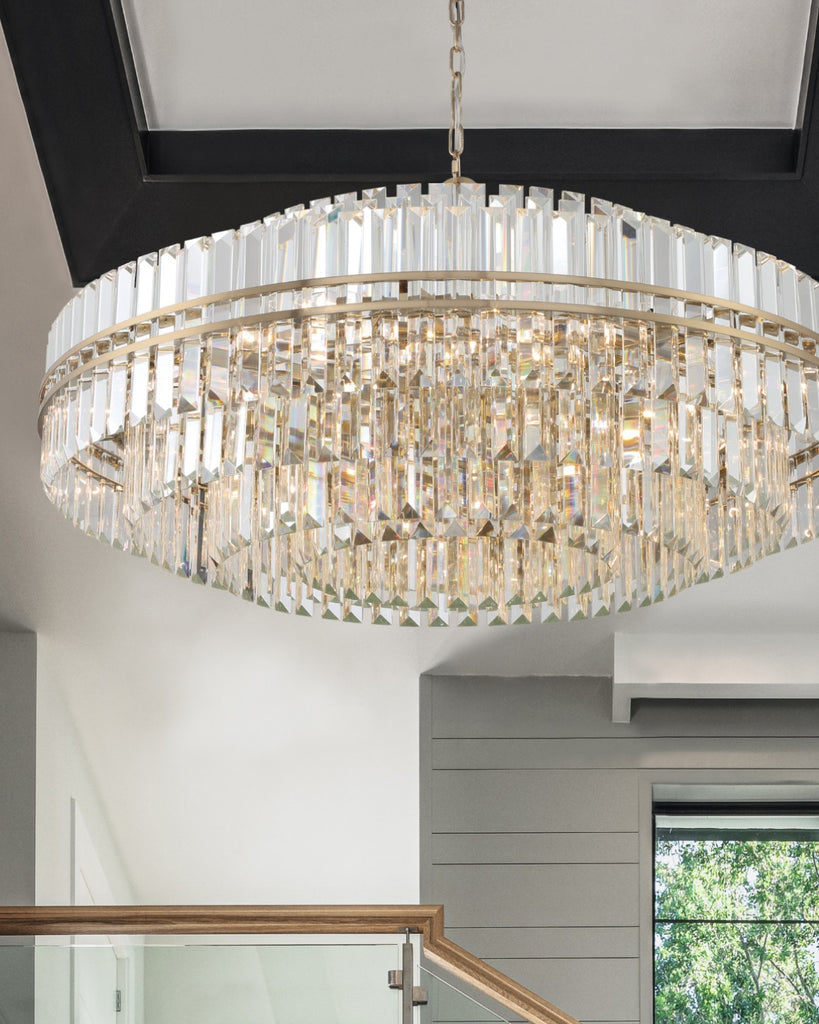 Crystorama Crystorama Hayes 32 Light Aged Brass Chandelier