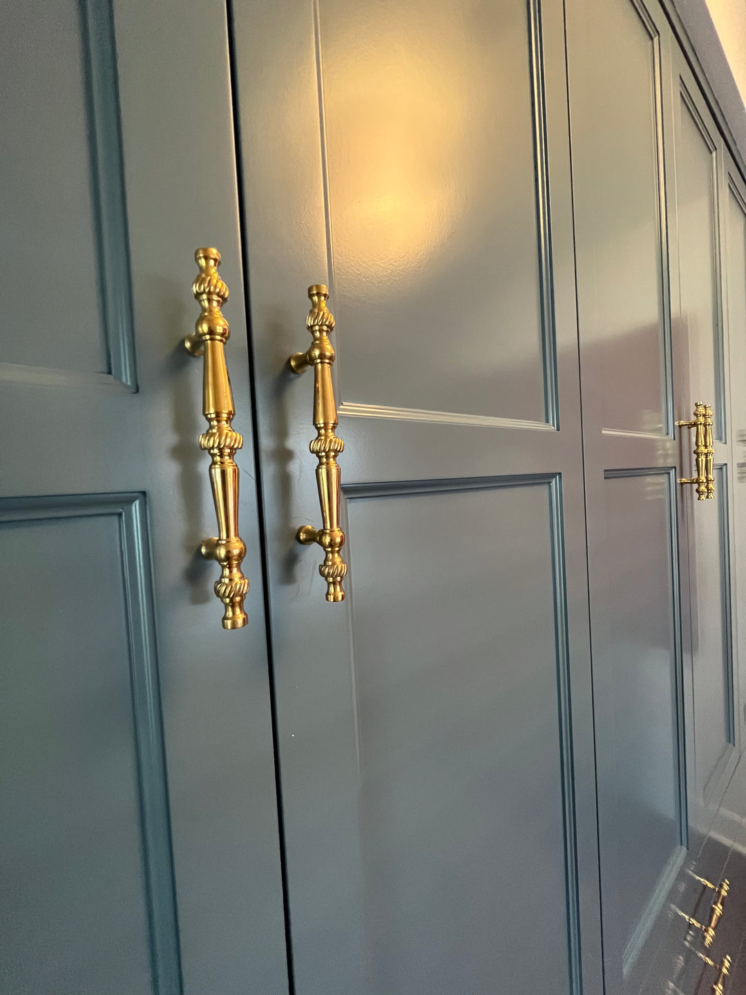 5 Inch Overall (3 Inch c-c) Solid Brass Georgian Roped Style Pull (Several Finishes Available)