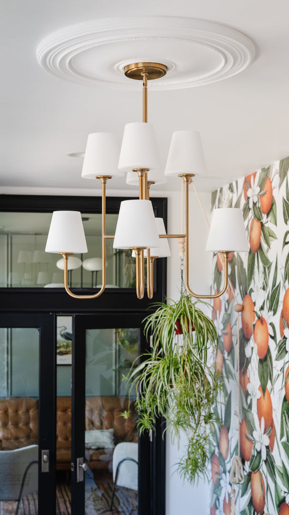 Crystorama Crystorama Keenan 8 Light Vibrant Gold Chandelier
