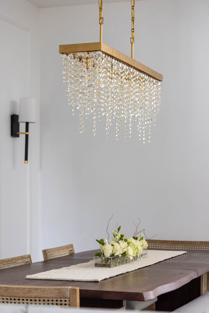 Crystorama Crystorama Winham 6 Light Antique Gold Chandelier